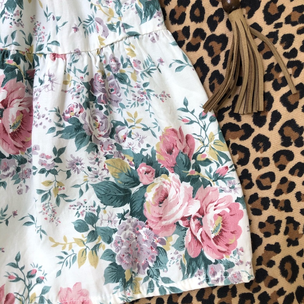 Vintage XS USA Tiered Circle Skirt Floral Buttoned - Picture 4 of 13